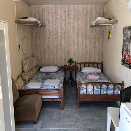 Converted Shed Studio & Garden Hanging Bed Πόρτο Ράφτη Εξωτερικό φωτογραφία