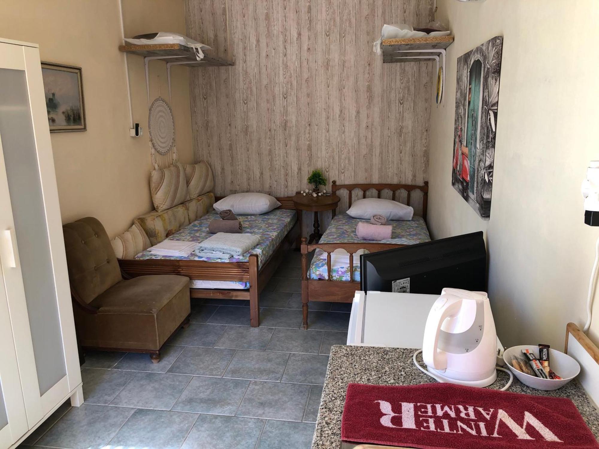 Converted Shed Studio & Garden Hanging Bed Πόρτο Ράφτη Εξωτερικό φωτογραφία